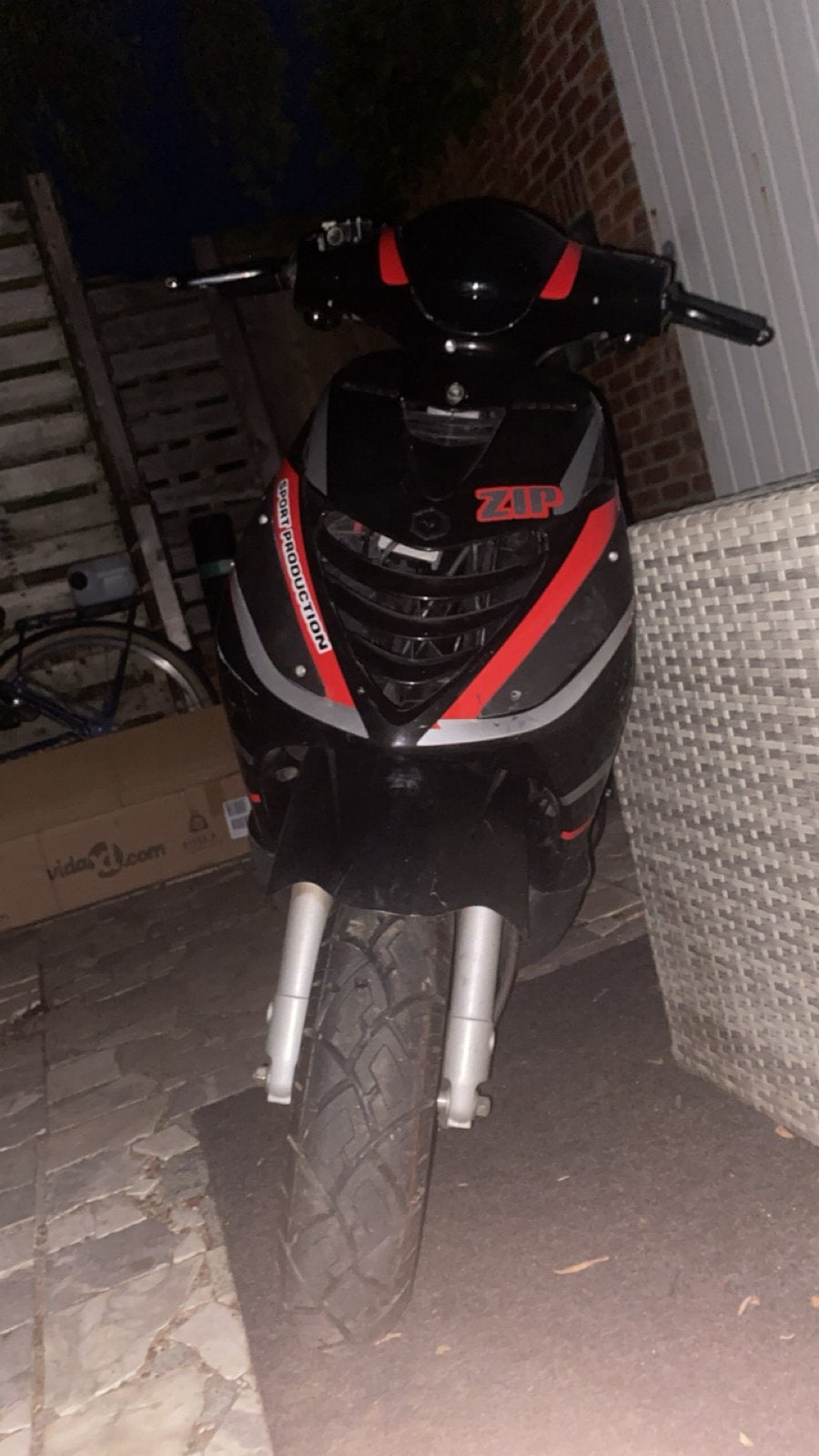 Zip 125cc 4t, Ophalen, Zo goed als nieuw, Zip