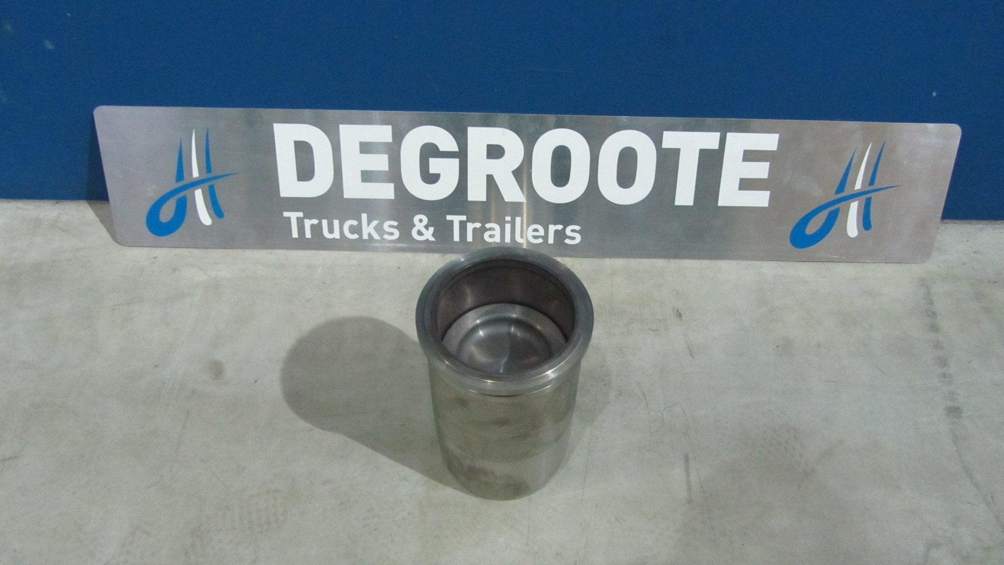 Chemise (piston + cylinder) MB 5410303037, Auto-onderdelen, Vrachtwagen-onderdelen, Gebruikt, Mercedes-Benz, Motor en Accessoires