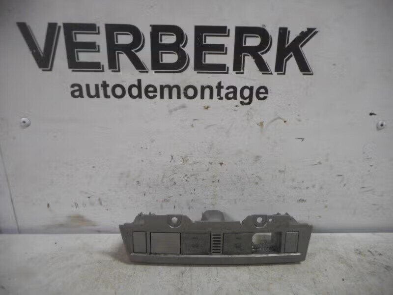 ACHTERRUITVERWARMINGSSCHAKELAAR Ford Focus 2 C+C, Enlèvement ou Envoi, Henry-Ford-Straße 1 50735 Köln, DE, Ford-Werke GmbH, Kunden@ford.com