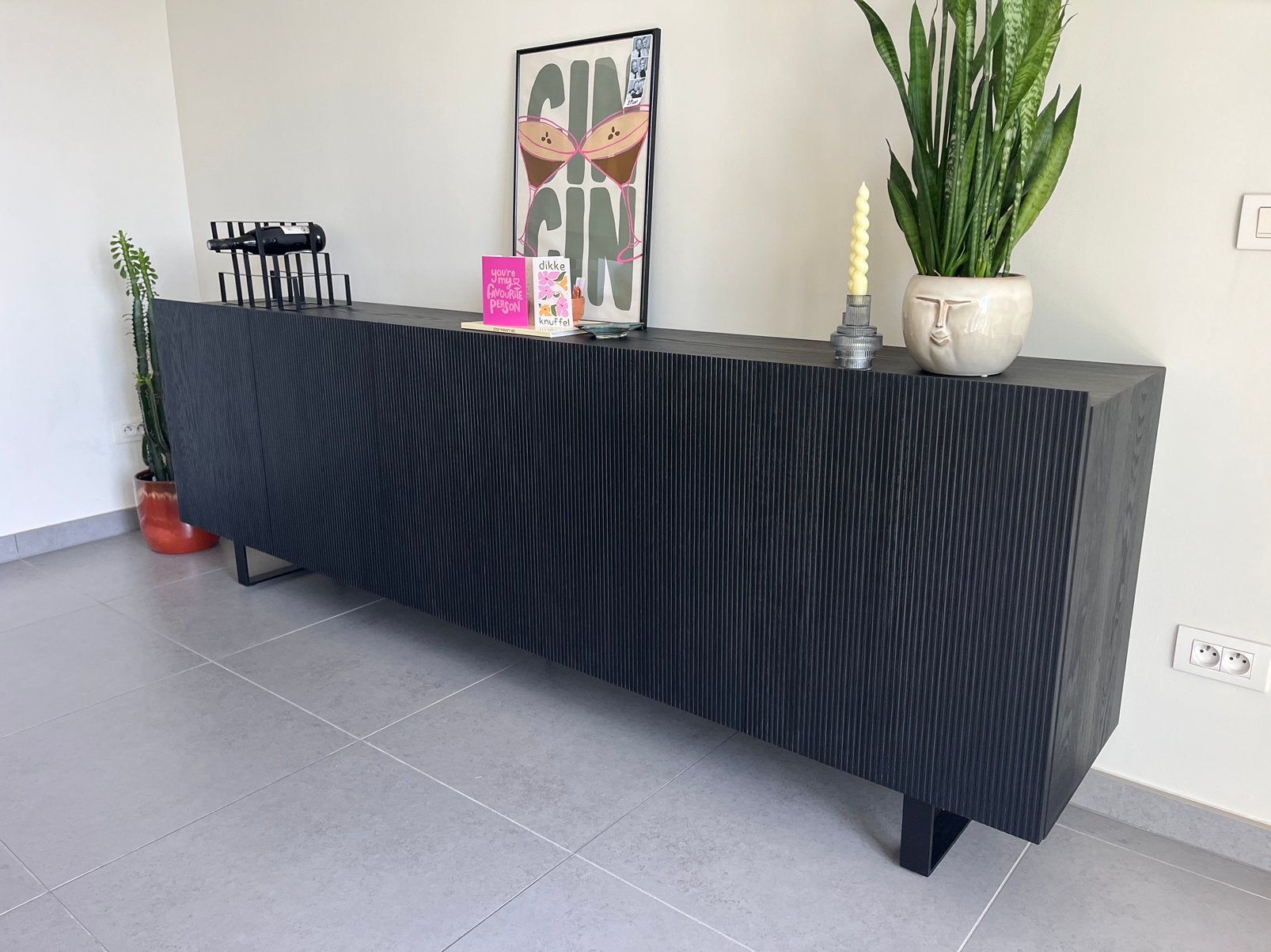 Buffet Grivolo Juntoo, Maison & Meubles, 25 à 50 cm, 200 cm ou plus, Comme neuf, Enlèvement
