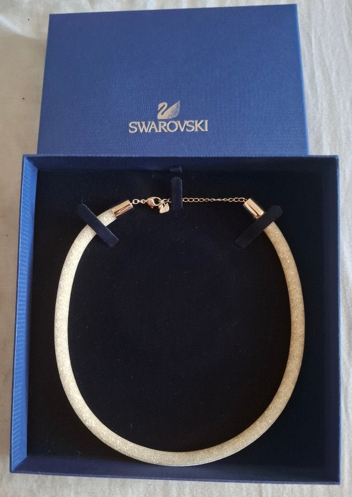 Collier blanc Swarovski, Bijoux, Sacs & Beauté, Avec strass, Comme neuf, Enlèvement, Blanc