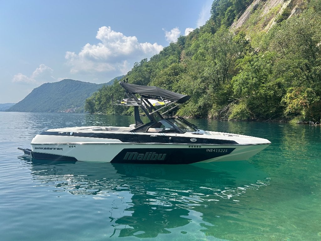 Malibu VTX 2024, Sports nautiques & Bateaux, Speedboat, 6 m, Enlèvement, Polyester, Moteur in-bord