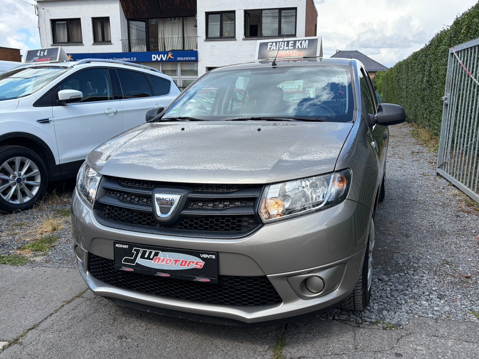 DACIA SANDERO1.2i Ambiance**GARANTIE**, Autos, Dacia, Euro 5, Entreprise, Boîte manuelle, Entretenue par le concessionnaire