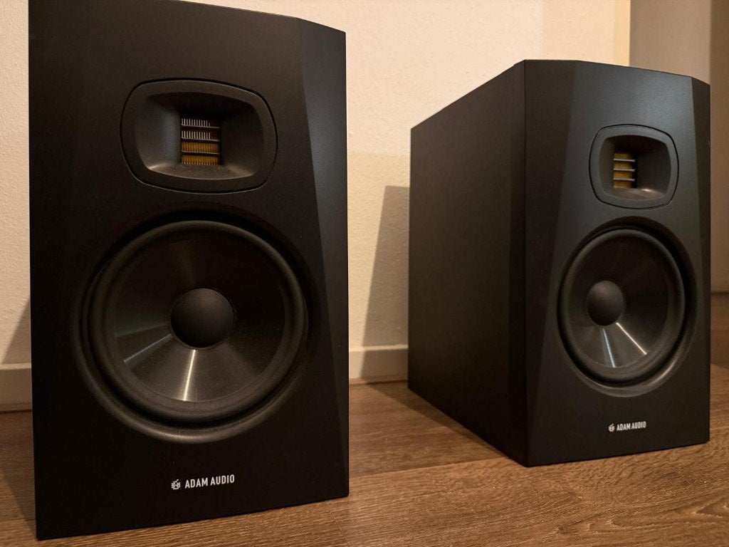 ADAM Audio T7V Studio - Top staat, Enlèvement, Comme neuf, 60 à 120 watts, Kit home cinéma
