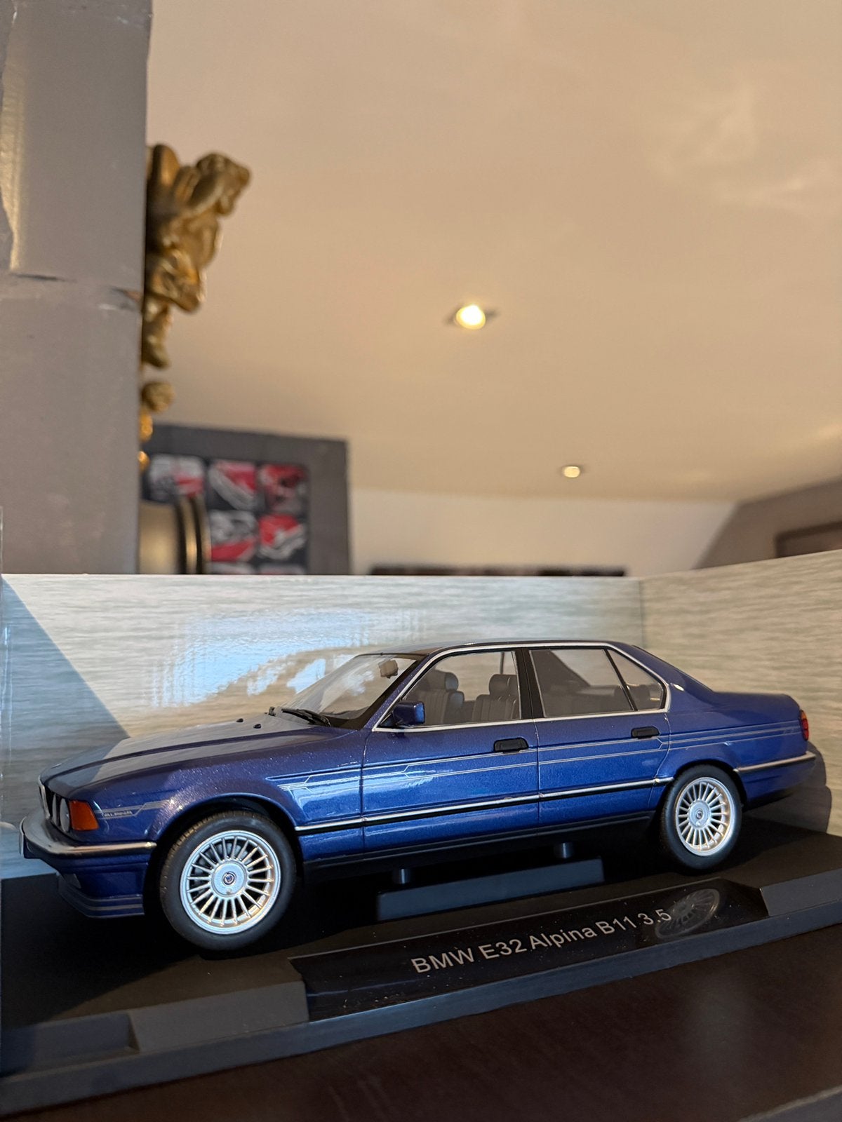 Bmw E32 Alpina B11 3.5, Enlèvement ou Envoi, Comme neuf