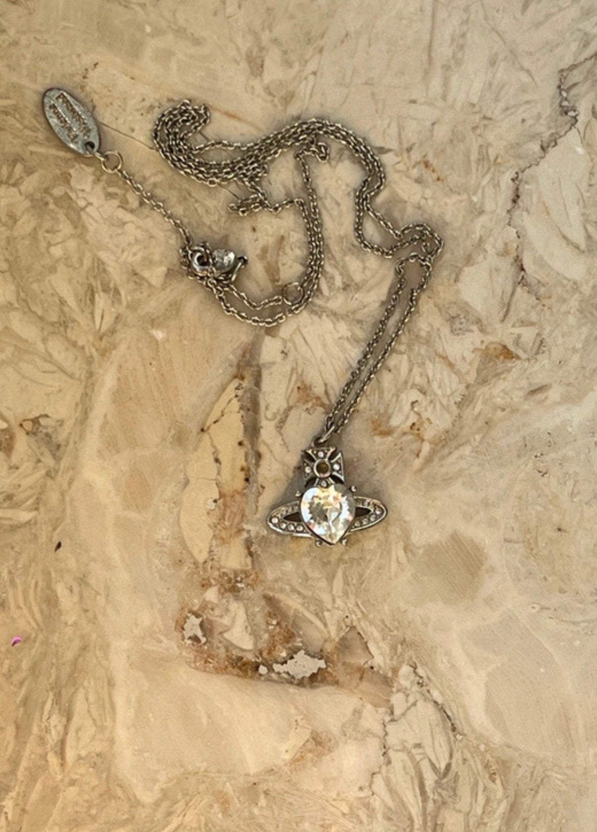 Collier vivienne westwood Mayfair Bas Relief Pendant, Avec pendentif, Utilisé, Argent, Argent