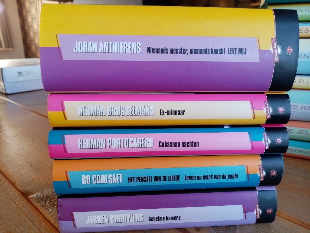 Uit de reeks 'Watcho's' - NL-talige romans, Boeken, Romans, Zo goed als nieuw, Ophalen of Verzenden