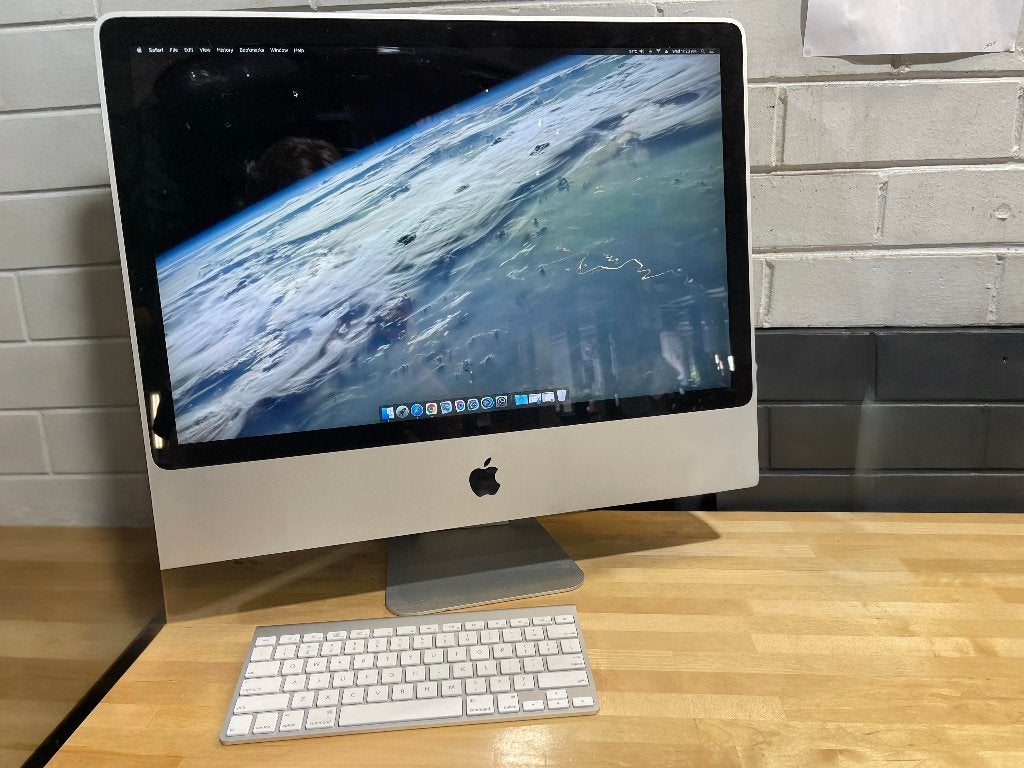 Ordinateur Apple et Mac 24 pouces (2009), 24 inch, 4 Ghz ou plus, Enlèvement, Utilisé