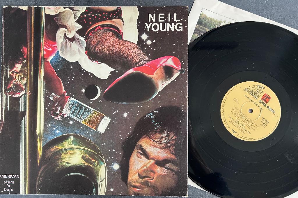 NEIL YOUNG - American stars 'n bars ( LP; NMINT ), Cd's en Dvd's, Vinyl | Rock, Zo goed als nieuw, Poprock, 12 inch, Verzenden
