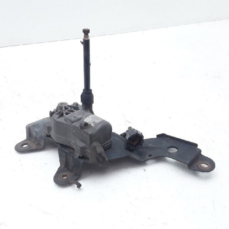 MOTEUR ESSUIE-GLACES DE PHARES Nissan Patrol GR (Y61), Utilisé, Nissan