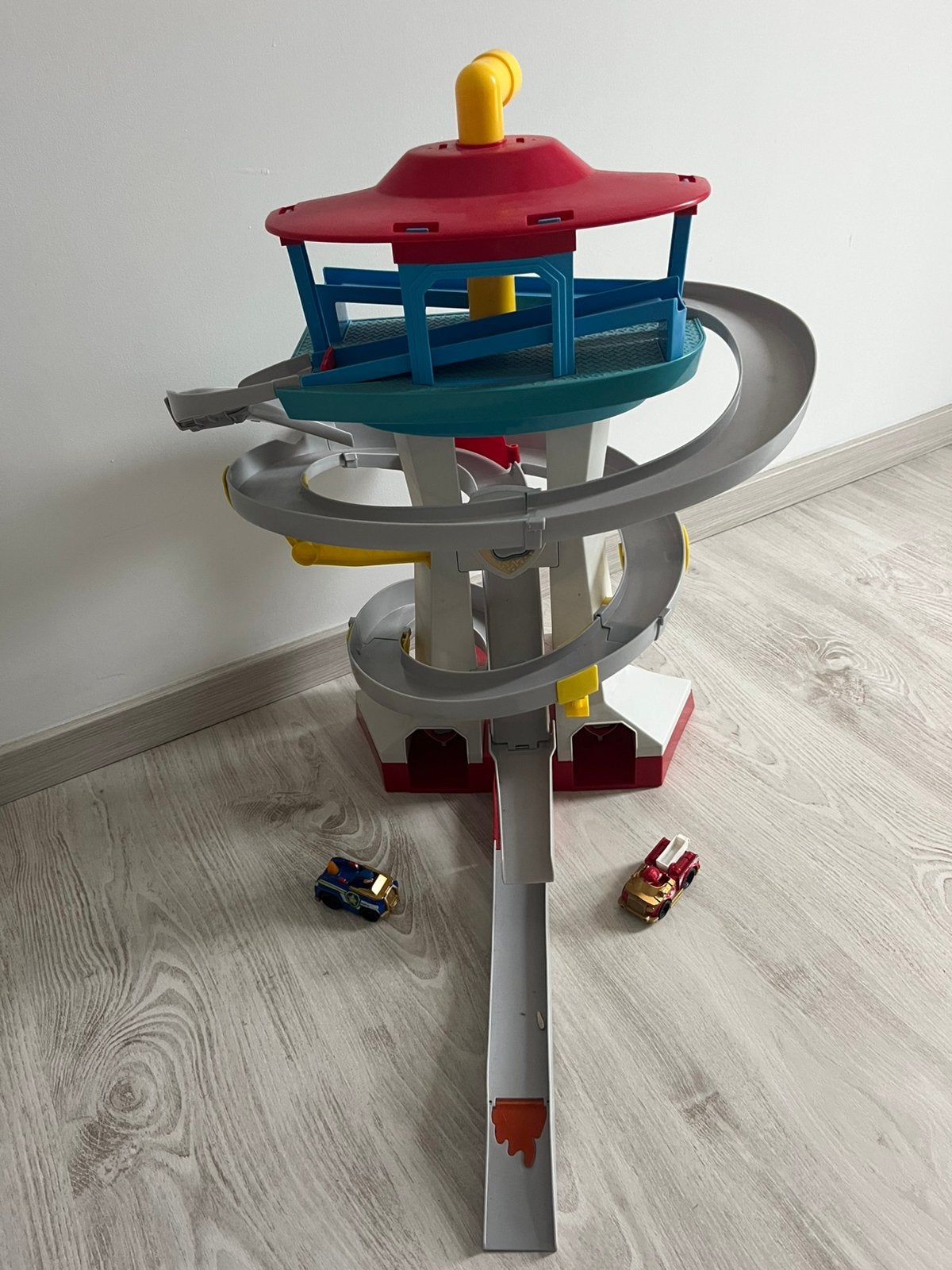 Paw patrol. Race toren met 2 voertuigen, Kinderen en Baby's, Ophalen, Gebruikt