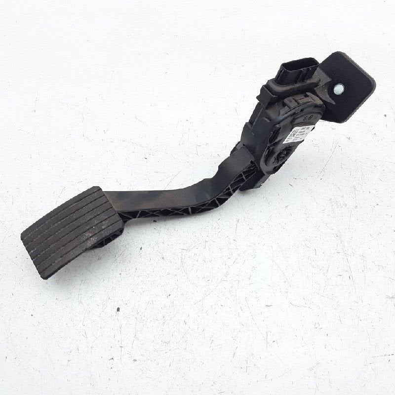 PEDALE D'ACCELERATEUR Mitsubishi Space Star (A0) (01-2012/-), Utilisé, Mitsubishi
