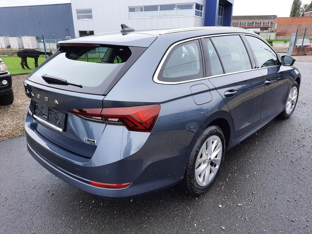 Octavia 1.0 mild hybride automaat, Autos, Skoda, Argent ou Gris, Achat, Euro 6, Entreprise