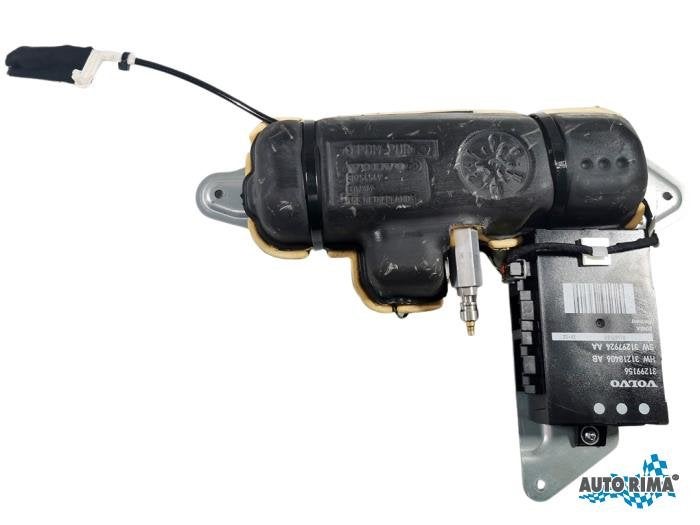 Sluithulpmotor achterklep van een Volvo XC60, Gebruikt, -, -, Ophalen of Verzenden