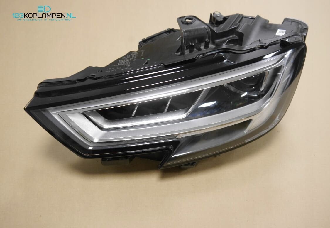 Audi A3 S3 RS3 8V Facelift Full Led Matrix koplamp links com, Ophalen, Gebruikt, -, -