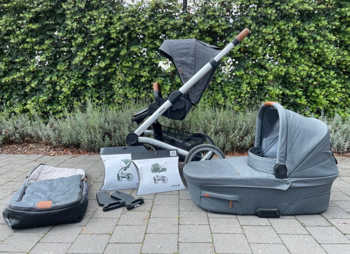 Mutsy nio wandelwagen complete set accessoires nieuwstaat, Kinderen en Baby's, Kinderwagens en Combinaties, Ophalen, Zo goed als nieuw