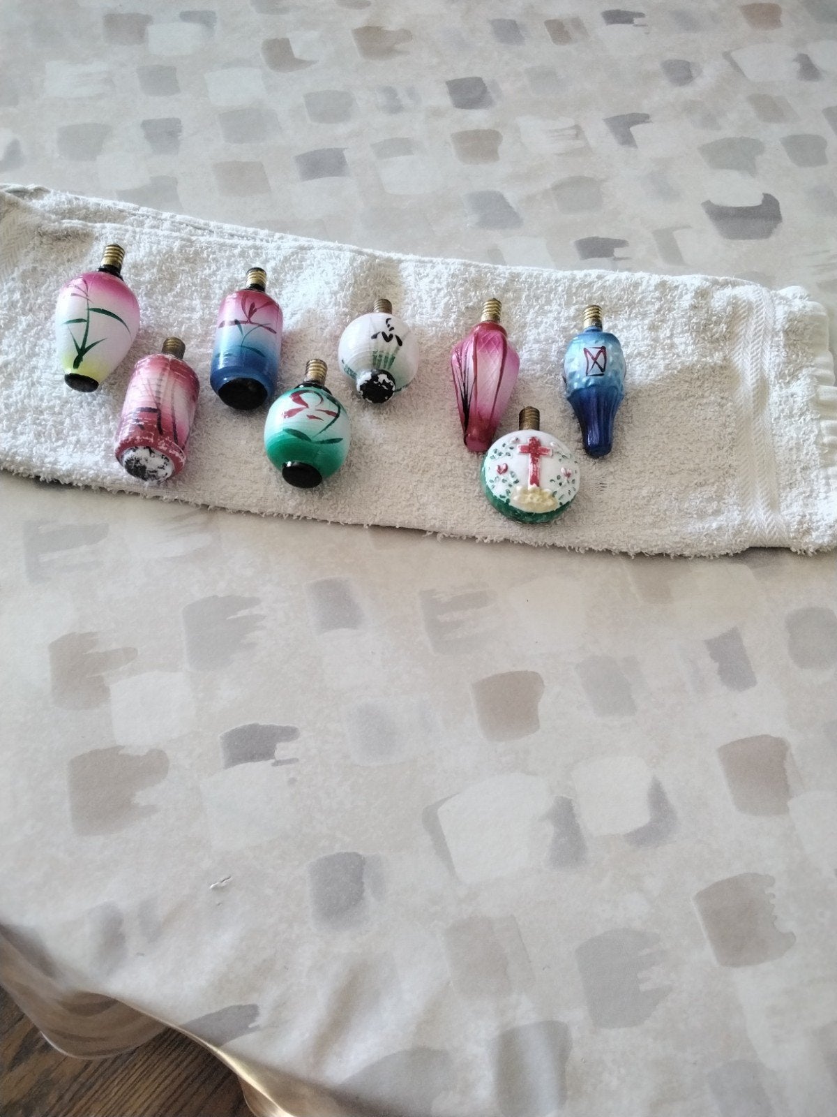 oude kerstlampjes, Enlèvement
