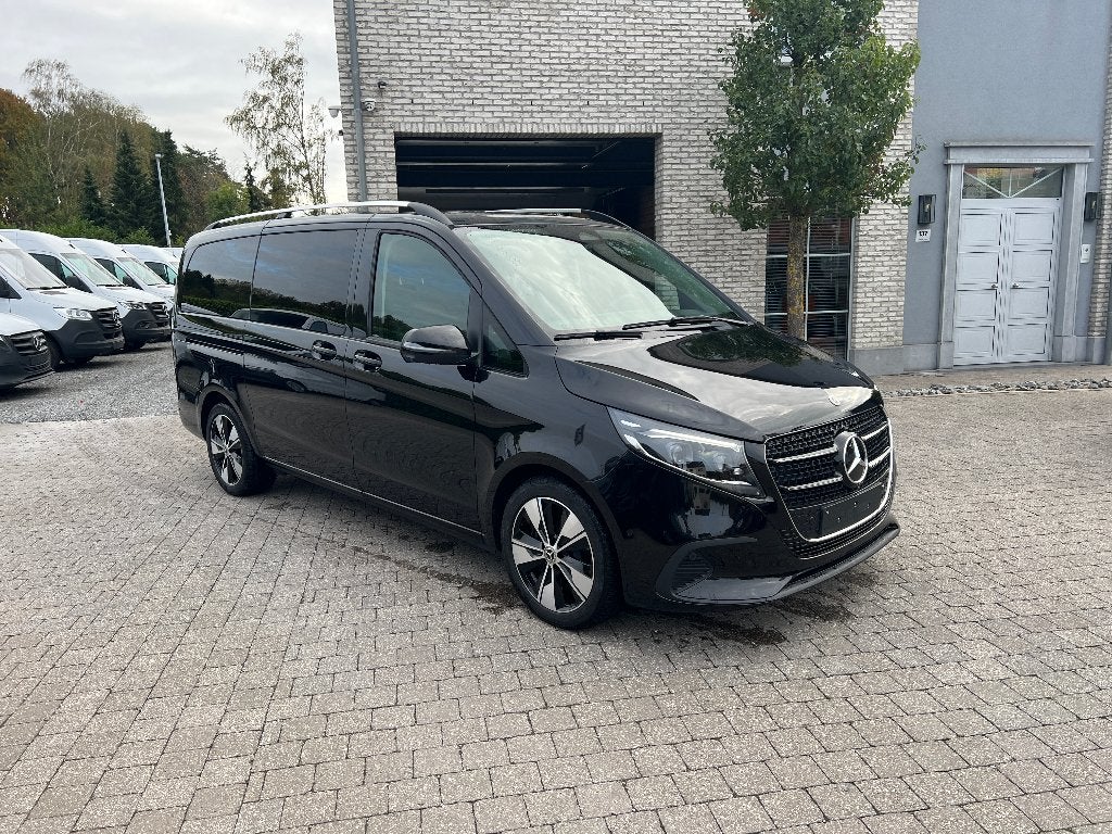 MERCEDES V250CDI L2 DUBBEL-CABINE, Auto's, Automaat, Achterwielaandrijving, 4 cilinders, 2500 kg