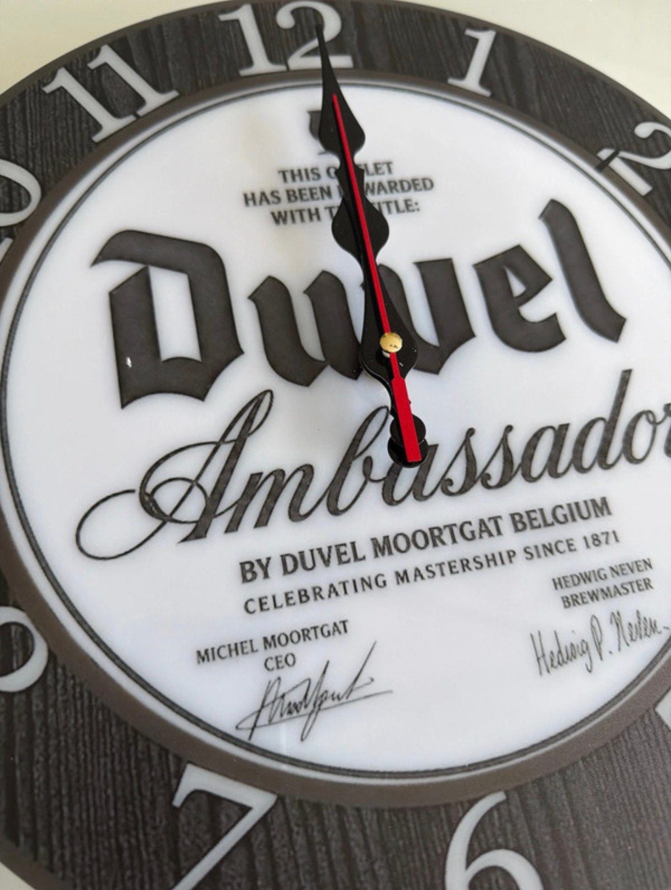 Prachtige wandklok acryl Duvel Ambassador - vintage retro, Wandklok, Grijs, Stil uurwerk, Analoog