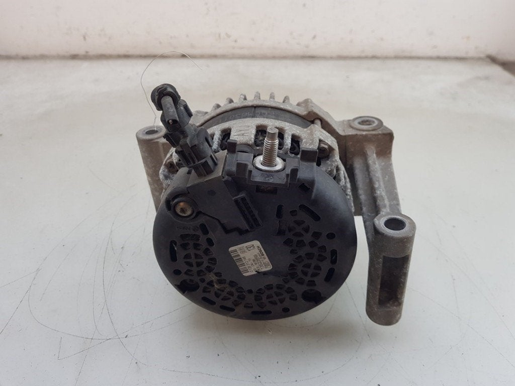 ALTERNATEUR Opel Astra K Sports Tourer (07-2014/12-2022), Robert Bosch AG, Opel, Utilisé, Robert-Bosch-Allee 1
74232  Abstatt, DE