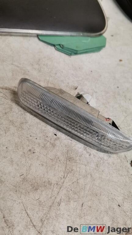 Knipperlicht scherm wit rechts BMW 3-serie E46 2228592, Auto-onderdelen, Gebruikt, Ophalen of Verzenden, BMW, BMW