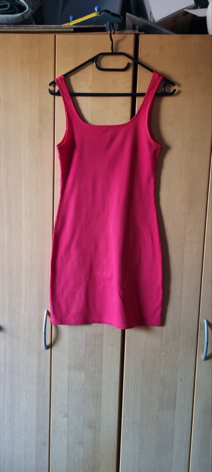 3 jurken rood, zwart en kakigroen maat S, Kleding | Dames, Jurken, Ophalen, Maat 36 (S), Rood