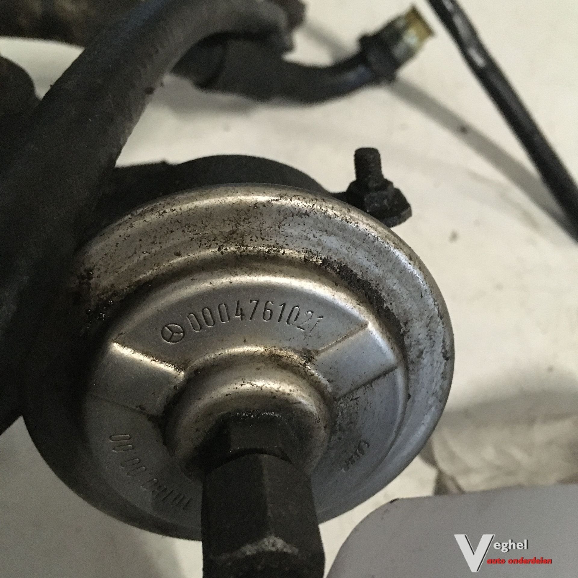 Mercedes W126 560 SeL 1987 2200284  Brandstofpomp met Accumu, Gebruikt, -, -, Ophalen of Verzenden