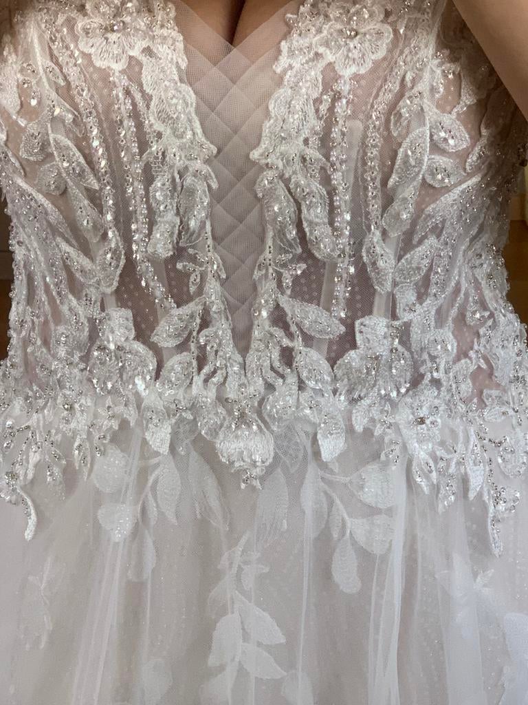 NIEUW - Prachtige Sicily trouwjurk van Ronald Joyce, Kleding | Dames, Trouwkleding en Trouwaccessoires, Ophalen, Nieuw, Wit, Trouwjurk