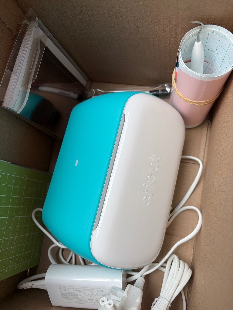 Cricut joy Vandaag nog op te halen!, Hobby en Vrije tijd, Knutselen, Ophalen, Zo goed als nieuw, Machine, Cricut