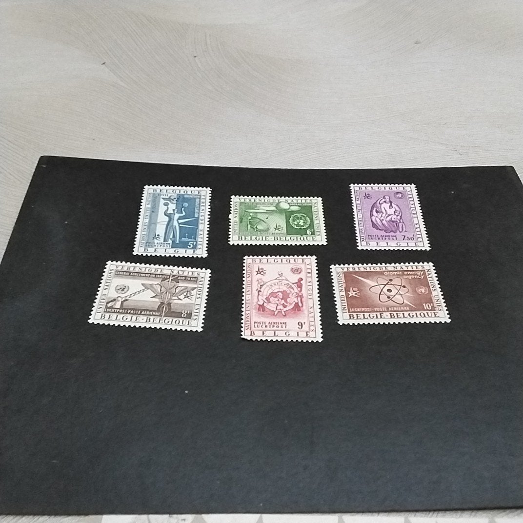 BELGIE luchtpost 30/35 postfris met cote 2,50 €, Ophalen of Verzenden, Postfris
