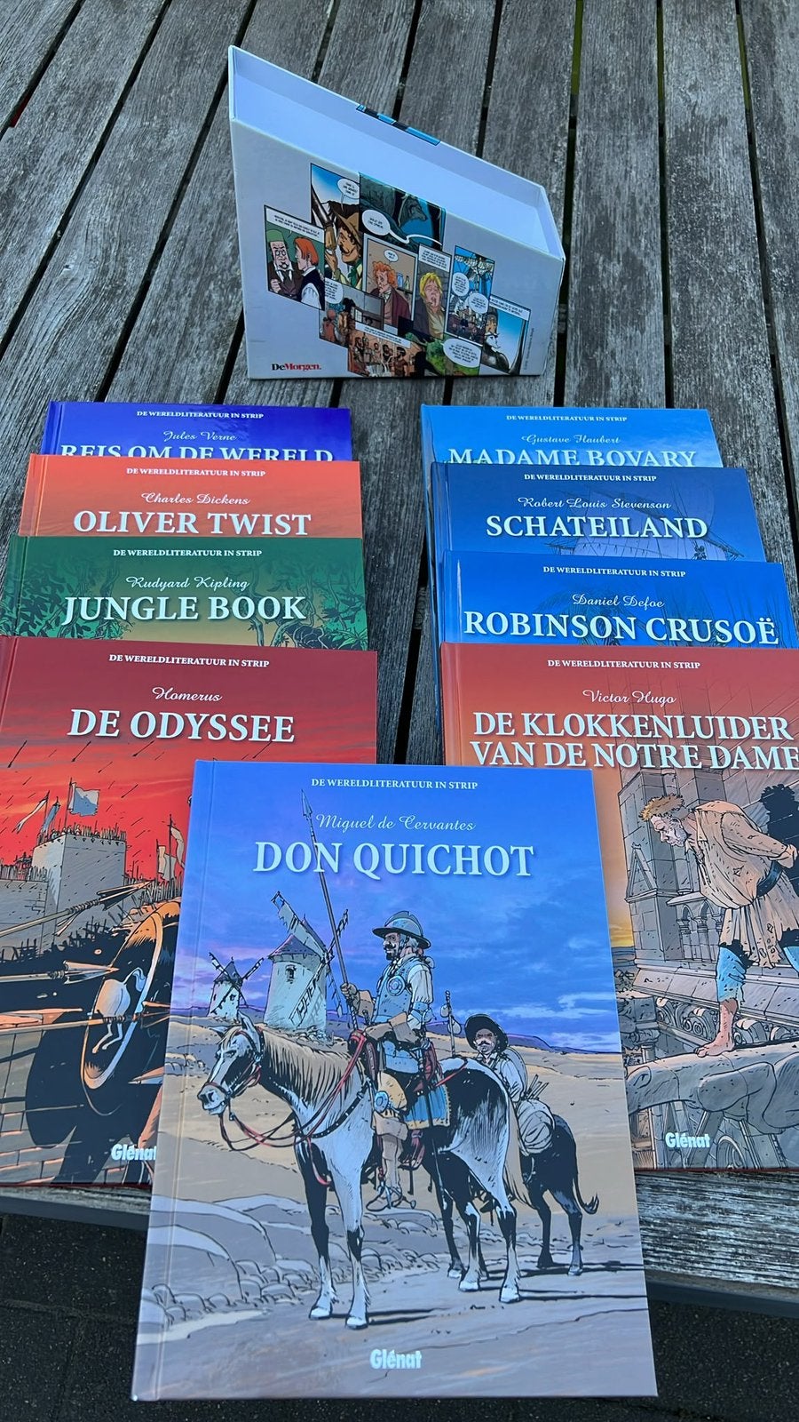 9 bekende literaire romans bewerkt tot stripalbums., Ophalen, Zo goed als nieuw