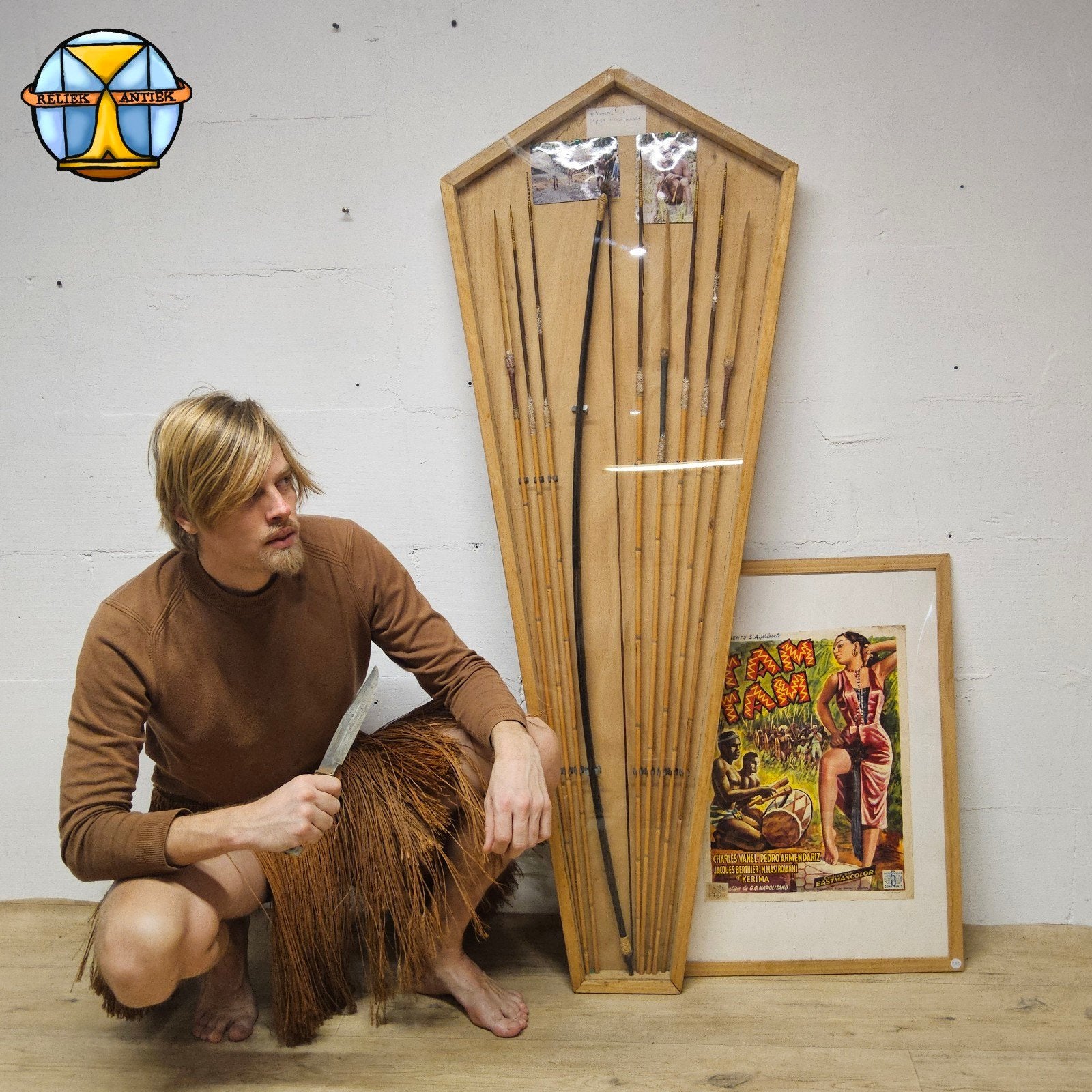 Ensemble d'arcs et de flèches anciens de Papouasie-Nouvelle-, Enlèvement ou Envoi, Beige, Bois, 176 cm