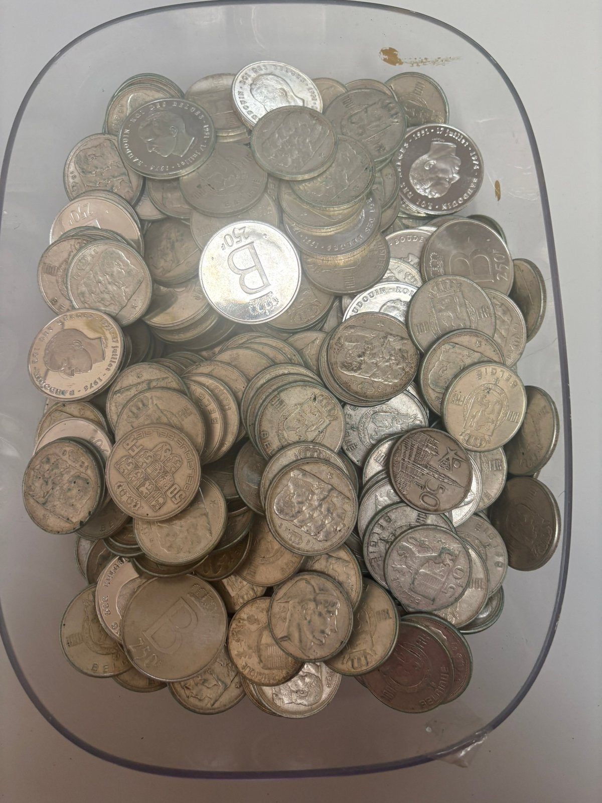 Argent, Enlèvement ou Envoi, Monnaie