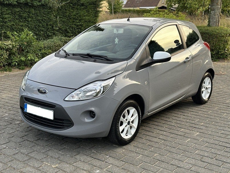 Ford Ka Titanium 1.2 benzine Euro6B met airco gekeurd, Autos, Argent ou Gris, Achat, Euro 6, Entreprise