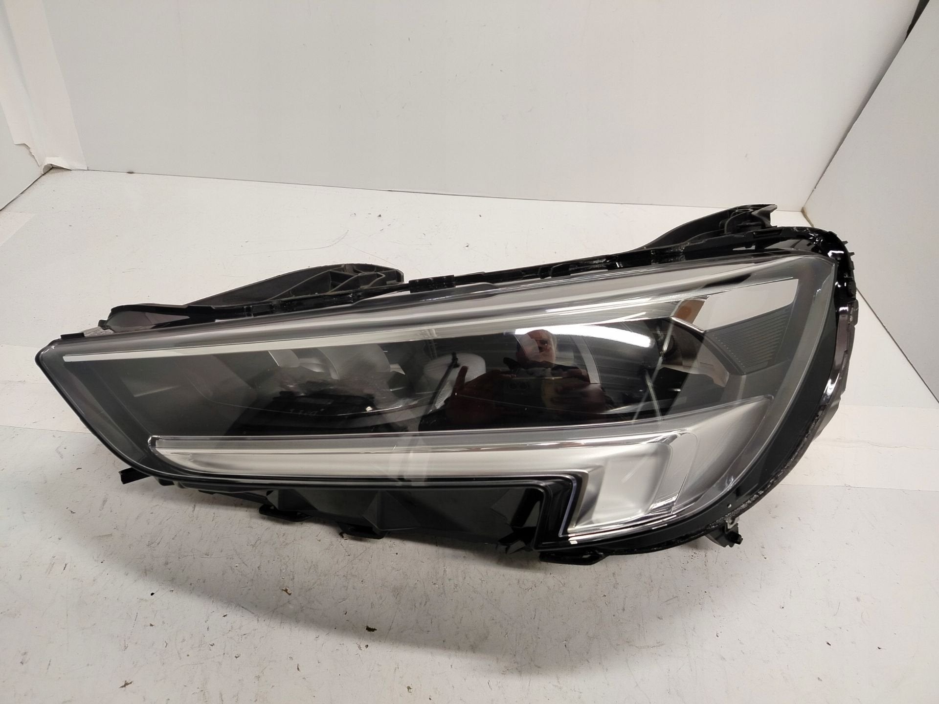 Phare avant gauche Opel Insignia B Lift 39136825, Autos : Pièces & Accessoires, Opel Automobile GmbH, Opel, Bahnhofsplatz 1
65423  Russelsheim am Main, DE