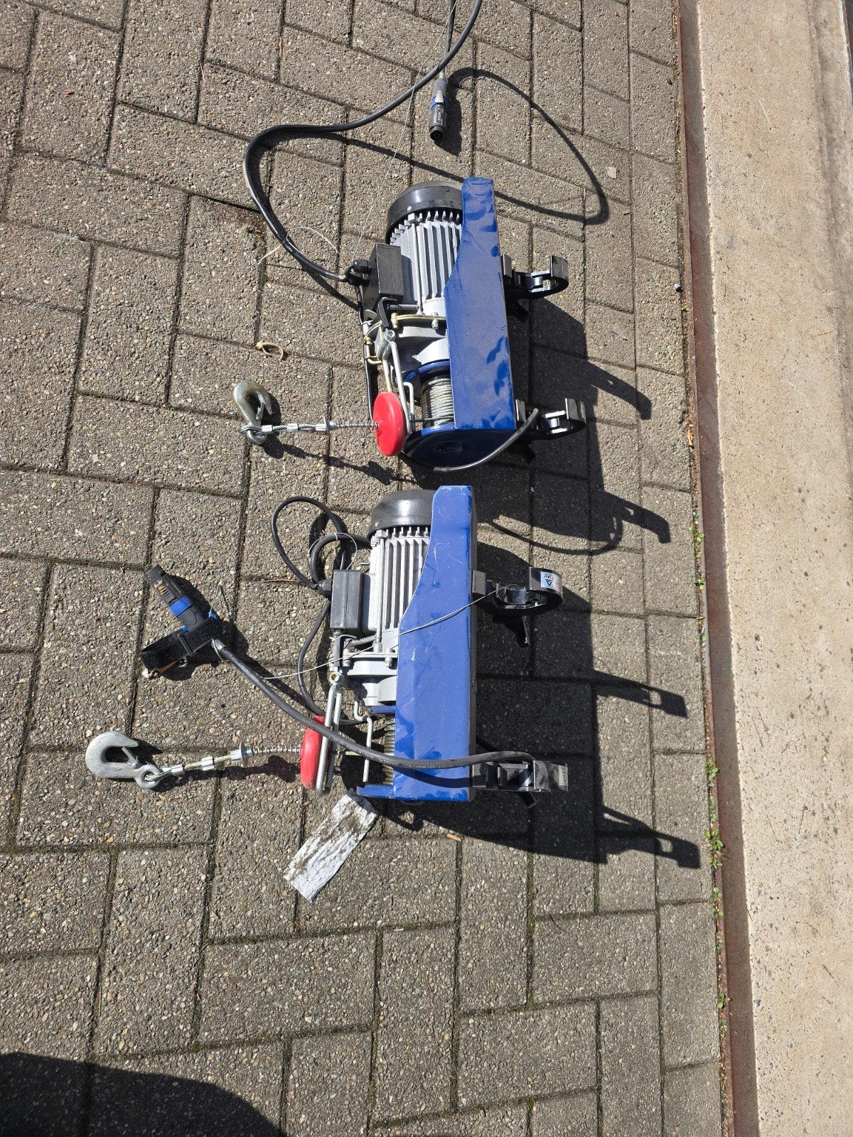 2 takels met bediening in flightcase, Audio, Tv en Foto, Ophalen
