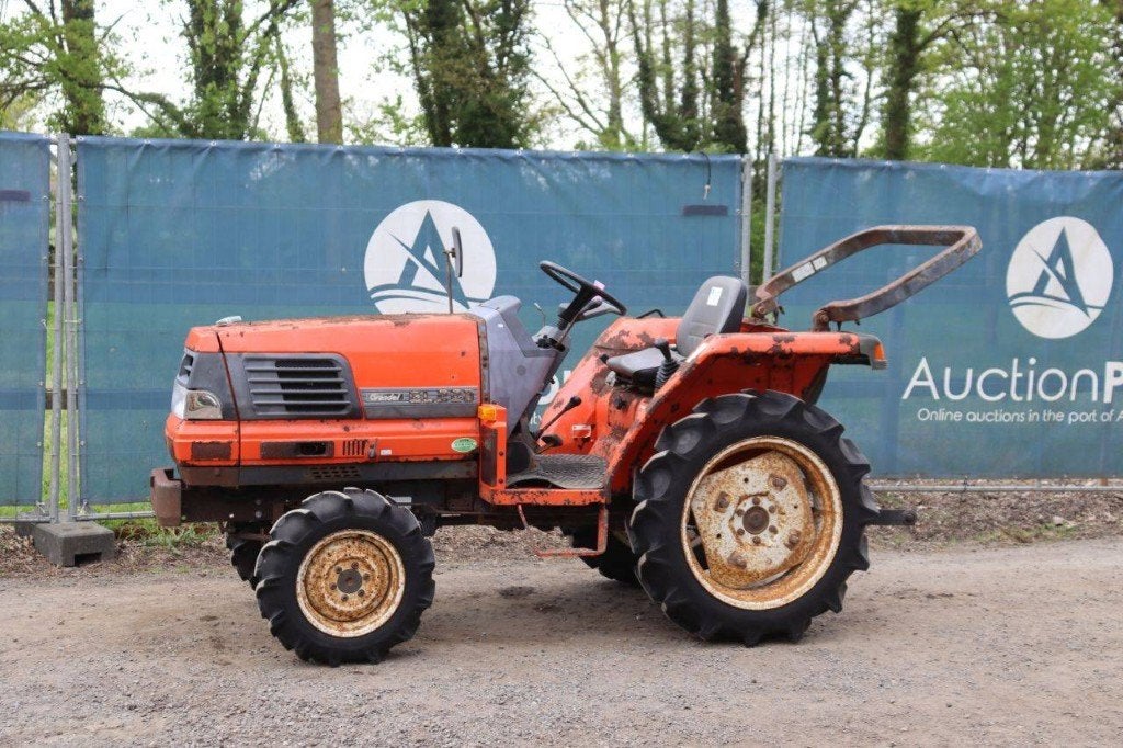 Veiling: Minitractoren, Zakelijke goederen, Landbouw | Tractoren, Fendt, Ophalen
