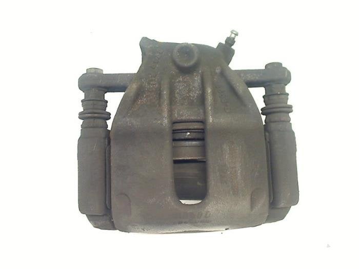 Remklauw (Tang) links-voor van een Renault Captur, Gebruikt, -, Renault, -