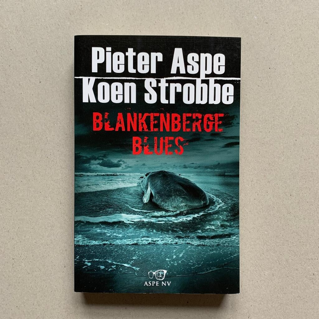 Pieter Aspe & Koen Strobbe "Blankenberge Blues" (2017) BOEK, Pieter Aspe, Enlèvement ou Envoi, Belgique, Comme neuf