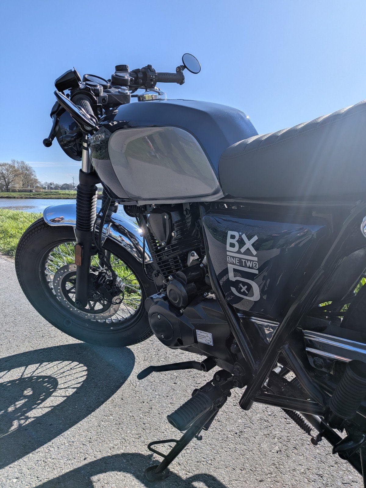 Moto Brixton BX 125, Enlèvement
