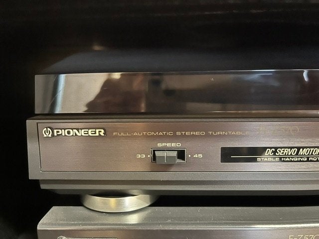 Pioneer 570-serie toren, Ophalen, Gebruikt