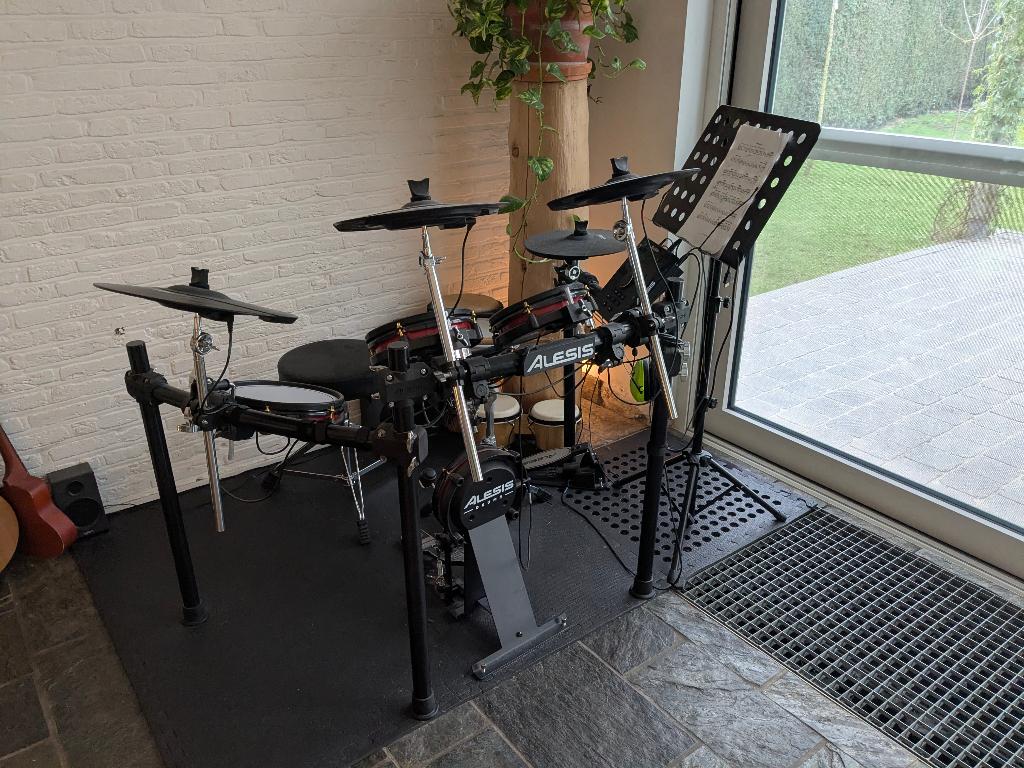 Alesis Crimson II SE · Special Edition · Electronische Drums, Ophalen, Zo goed als nieuw, Overige merken, Elektronisch