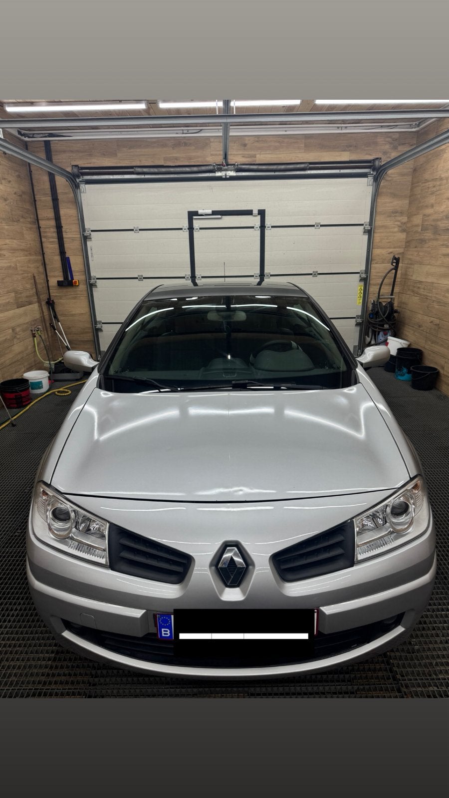 Renaut megane cabrio (marchant export), Auto's, Renault, Zwart, Cabriolet, Bedrijf, Euro 4