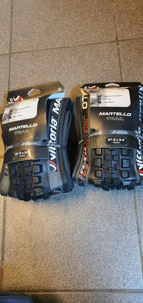 Pneus VTT Vittoria 27.5, Enlèvement ou Envoi