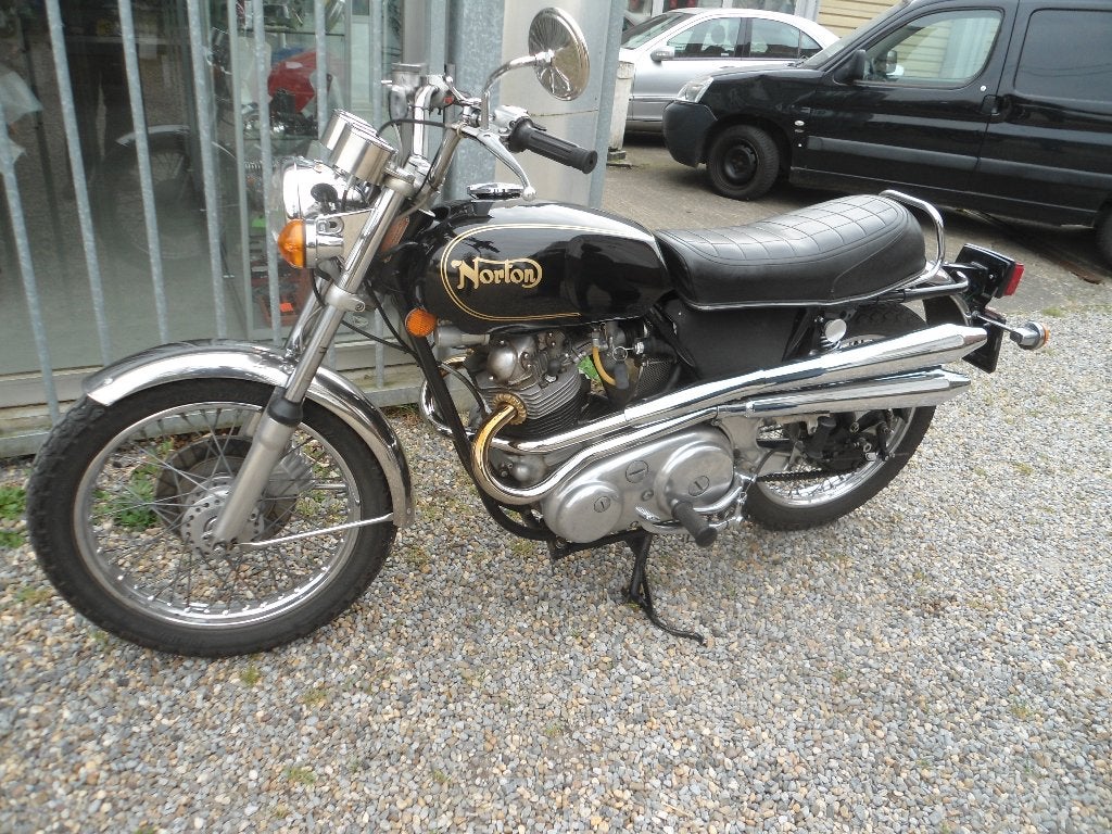 Norton triumph bsa Honda suzuki yamaha : behandel uw tank, Motoren, Ophalen, Nieuw