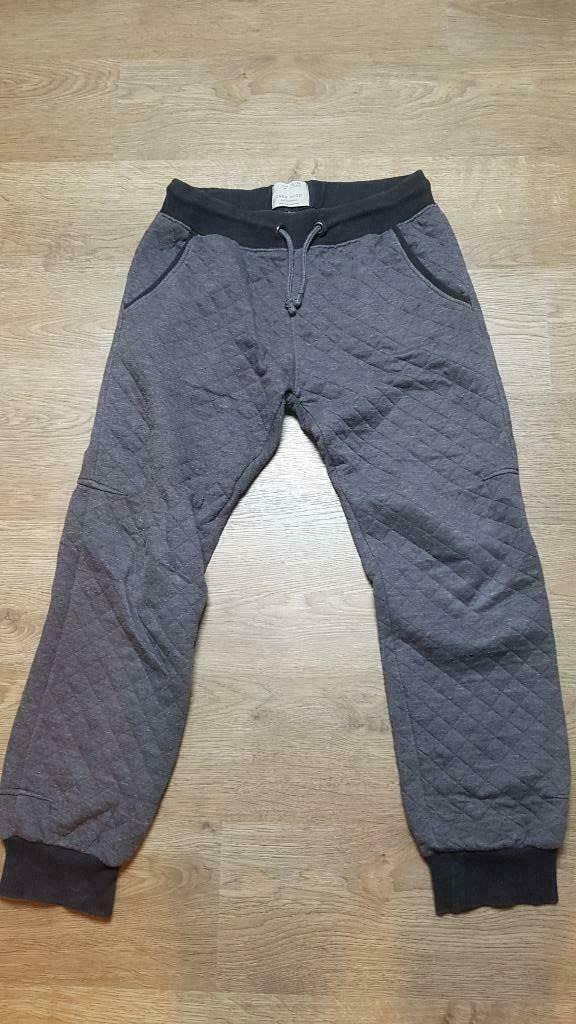 grijze trainingsbroek ZARA maat 152, Gebruikt, Sport- of Zwemkleding, Ophalen of Verzenden, Zara Boys