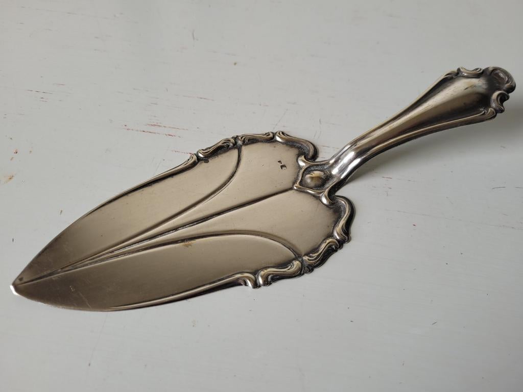 Pelle à  tarte métal  Argenté  poinconne  art Déco 1920 58gr, Antiquités & Art, Envoi