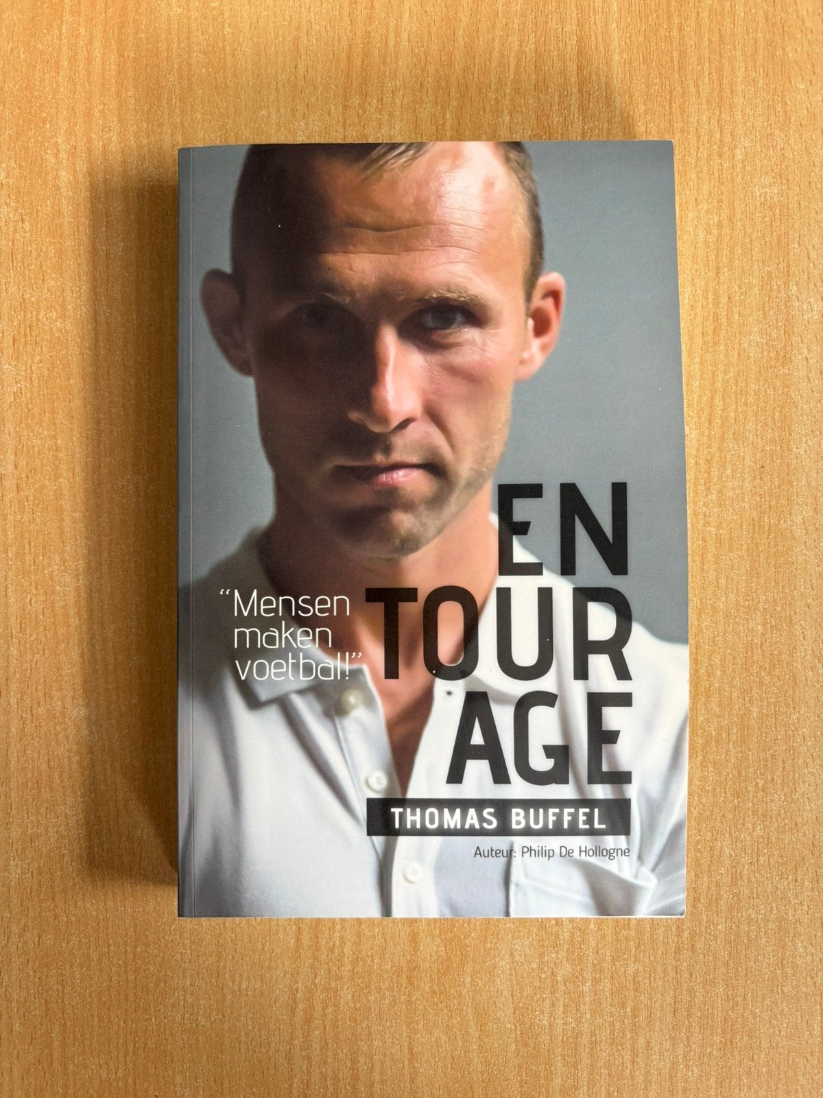 Thomas Buffel - Entourage, Ophalen of Verzenden, Zo goed als nieuw, Sport