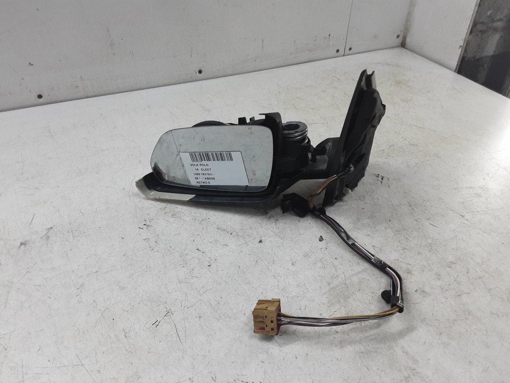 RETROVISEUR EXTERIEUR GAUCHE Volkswagen Polo IV (9N1 / 2/3), Volkswagen, Mevr. I. Hauben, Utilisé, Rue de l'Espoir 34 34
4030  GRIVEGNÉE, BE