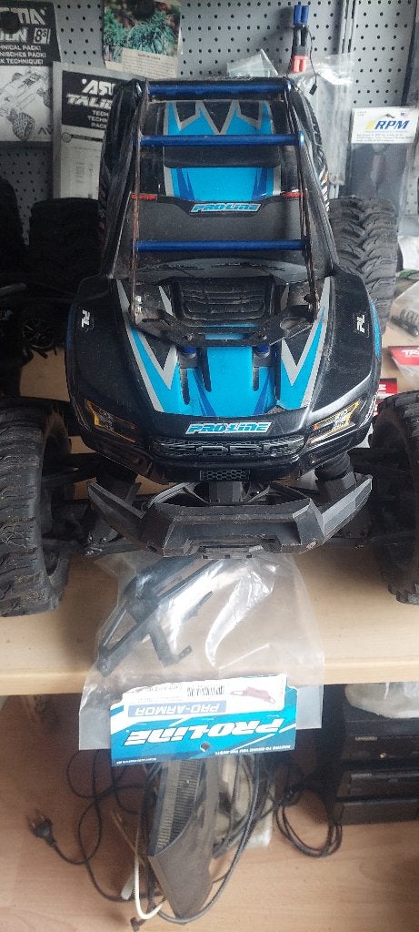 R/C auto, Auto offroad, Zo goed als nieuw, RTR (Ready to Run), Overige schalen